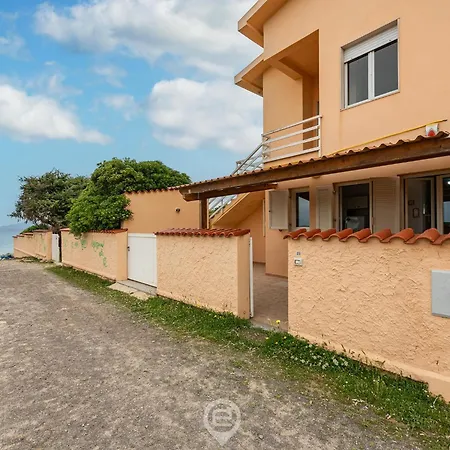 House Atena